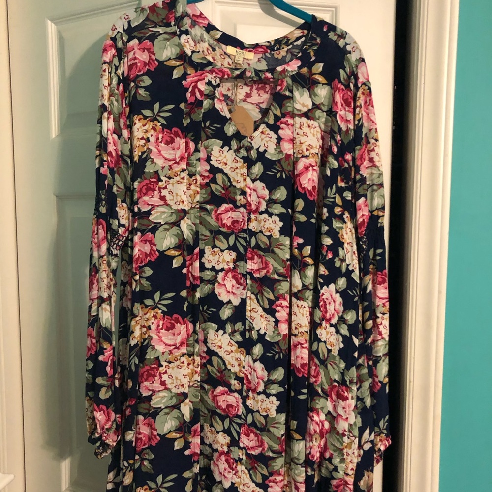 Navy Floral Boutique Tunic